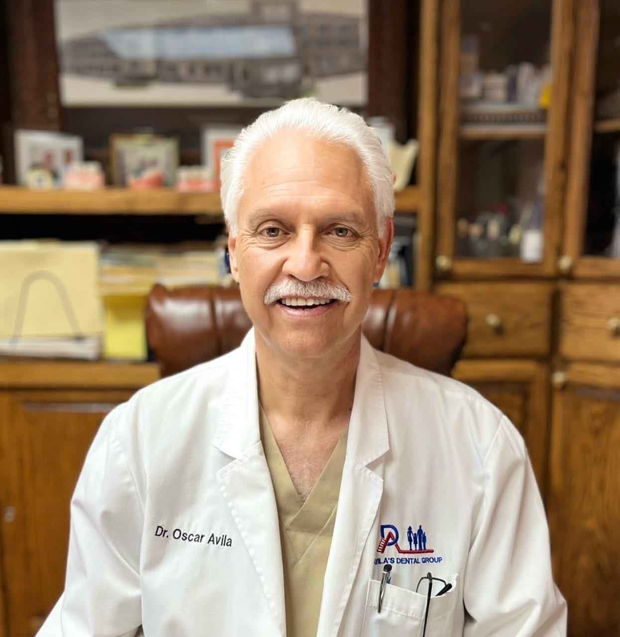 Dr. Oscar Avila